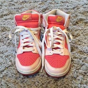 Pink Nike dunk high